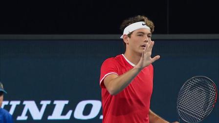 这背后究竟 这背后究竟