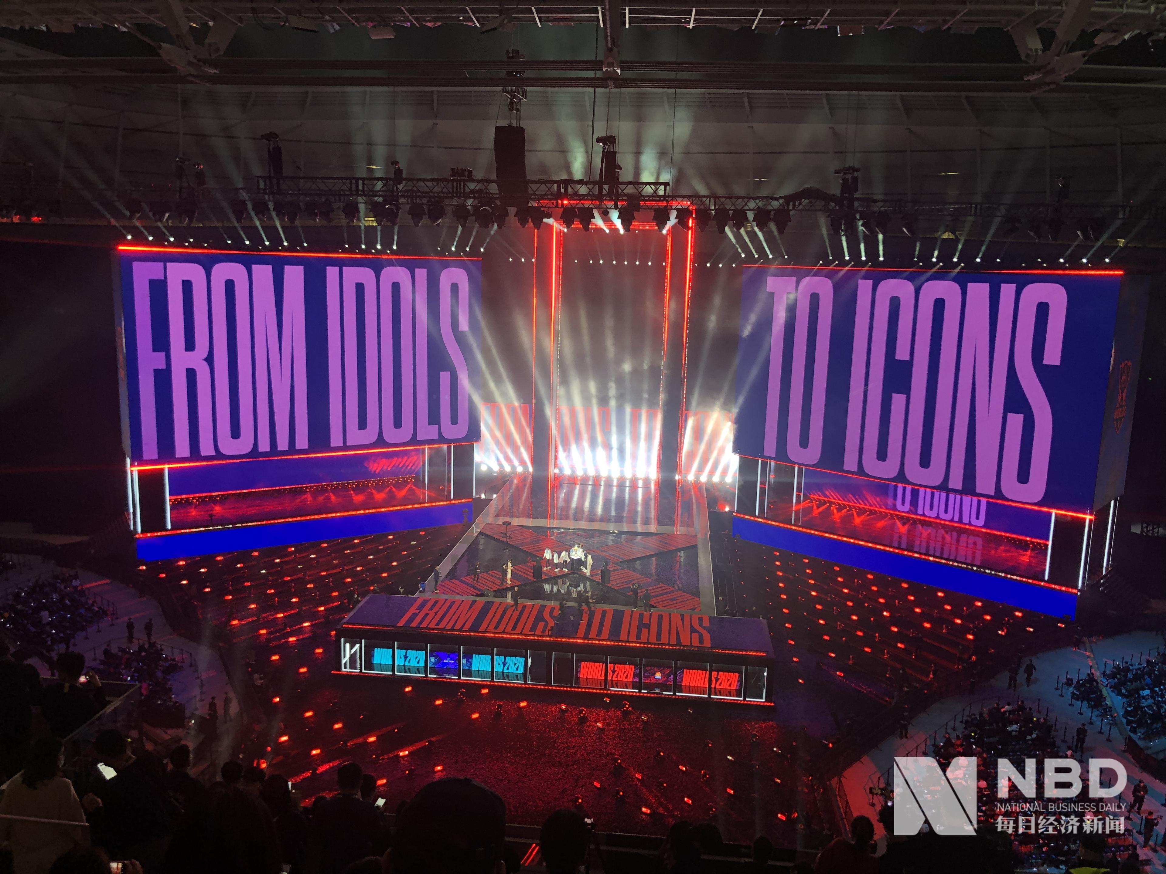 伊涅斯塔与 伊涅斯塔与